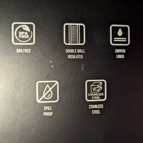 NFL Philadelphia Eagles Blingy Wine Bottle Set with Tumblers - Picture 7 of 11